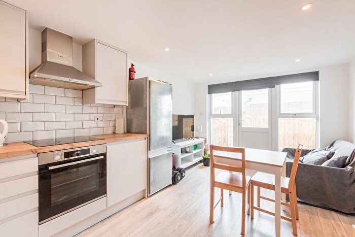 1 Bedroom Flat To Rent In Lansdowne Road, Croydon, CR0