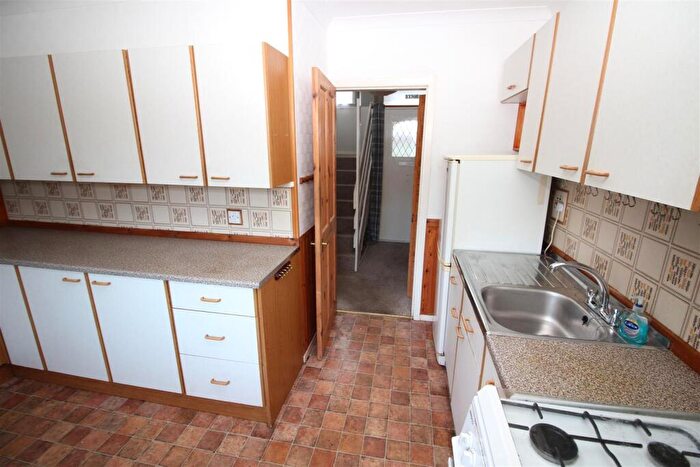 3 Bedroom Terraced House For Sale In Pentland Avenue, Port Glasgow, PA14
