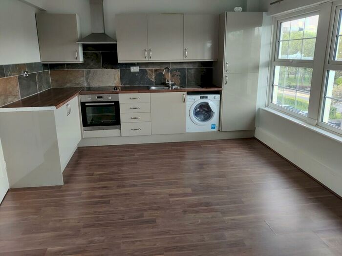 2 Bedroom Apartment To Rent In Woodhall House, Welwyn Garden City, AL7