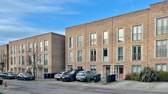 4 Bedroom Terraced House To Rent In Coxwell Boulevard, Edgware, NW9