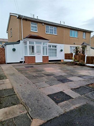 3 Bedroom Semi-Detached House To Rent In Colshaw Road, Manchester, M23