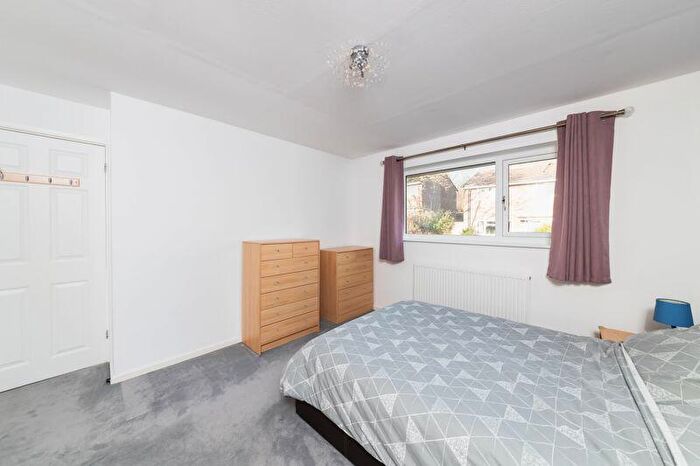 3 Bedroom Terraced House For Sale In Woodfield, Banbury, OX16