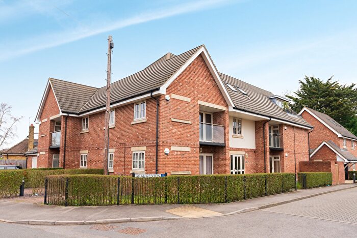 2 Bedroom Flat To Rent In Grange View, Hazlemere, High Wycombe, Buckinghamshire, HP15