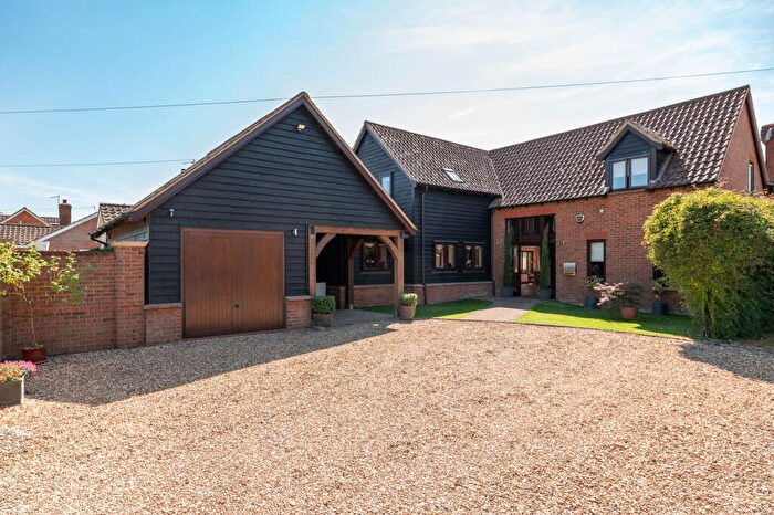 4 Bedroom Detached House For Sale In Colmworth Road, Little Staughton, Bedfordshire, MK44