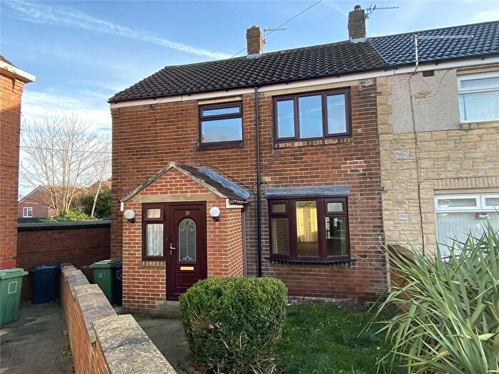 4 Bedroom End Of Terrace House To Rent In Woodfield Avenue, Batley, WF17