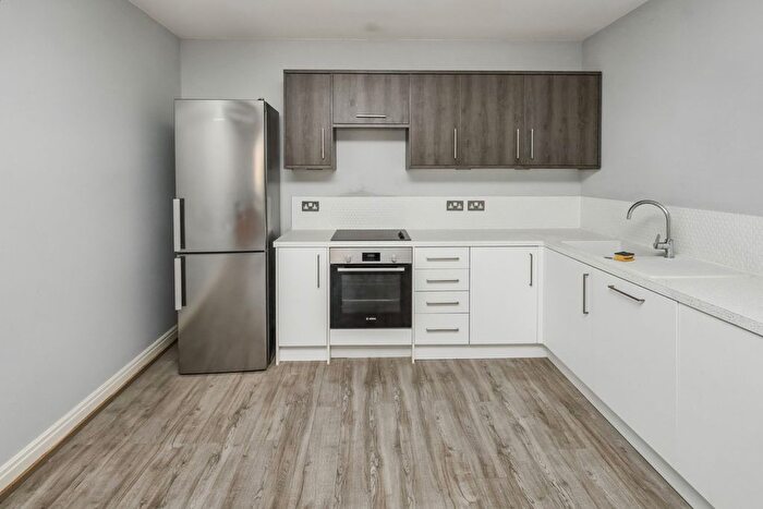 1 Bedroom Flat For Sale In Boston Road, London, W7