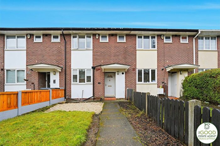 3 Bedroom Terraced House For Sale In Cranage Avenue, Handforth, SK9