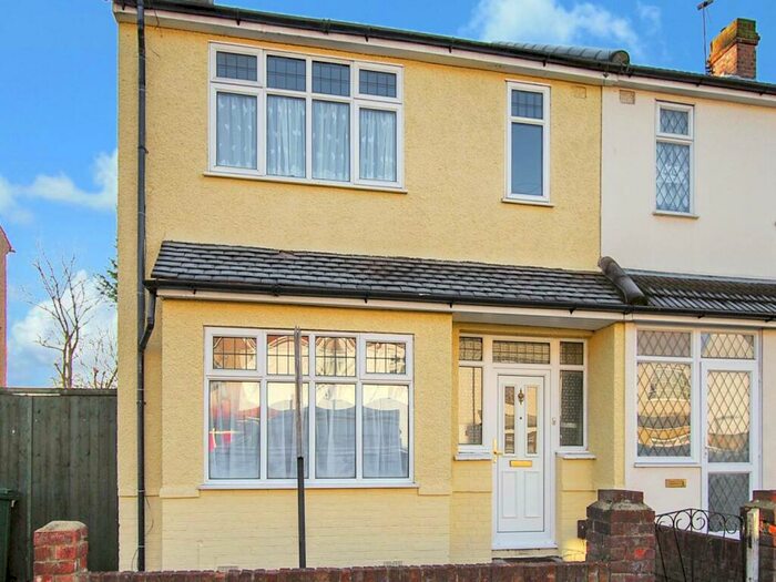 3 Bedroom House To Rent In Palmeira Road, Bexleyheath, Kent, DA7