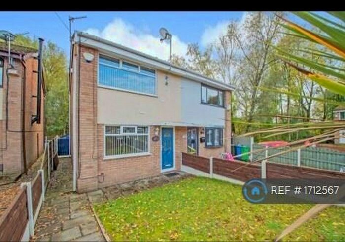 2 Bedroom Semi-Detached House To Rent In Glenwood Drive, Middleton, Manchester, M24