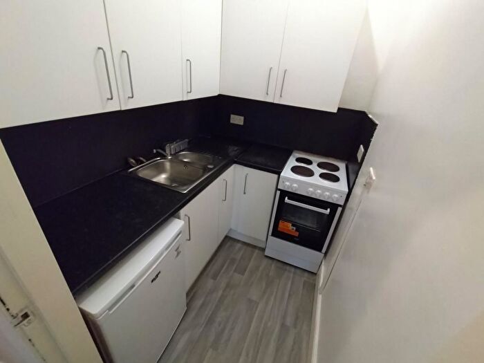 1 Bedroom Flat To Rent In Broad Road, Acocks Green, Birmingham, B27