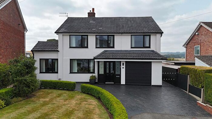 4 Bedroom Detached House For Sale In Shefford Road, Newcastle, ST5