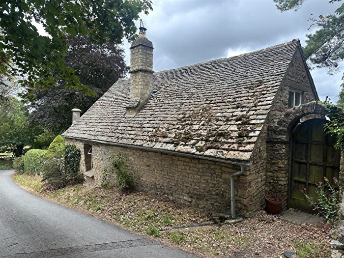 1 Bedroom Cottage To Rent In Bournes Green, Stroud, GL6