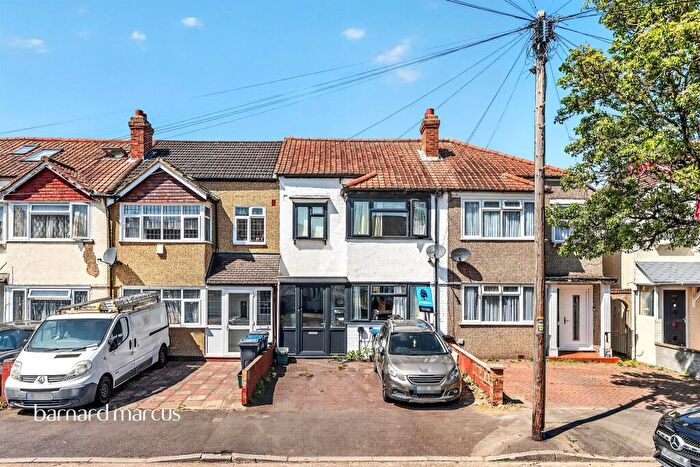 3 Bedroom Terraced House For Sale In New Barns Avenue, Mitcham, CR4