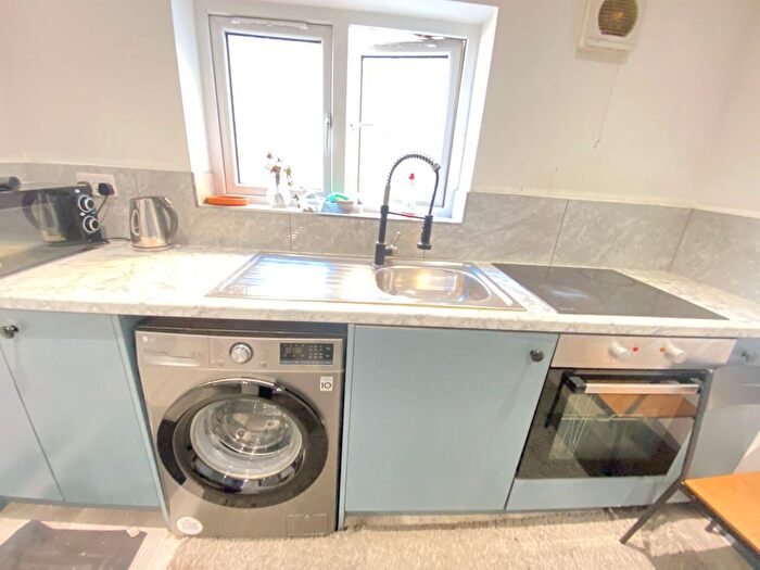 2 Bedroom Flat To Rent In Woolwich Road, Greenwich, SE10