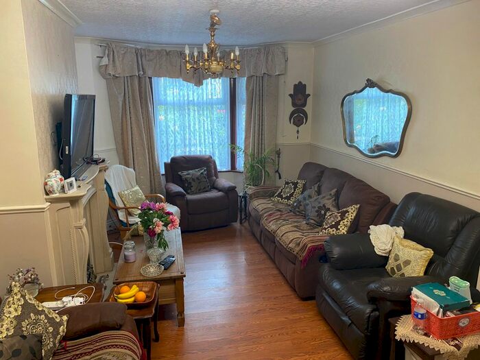 3 Bedroom Terraced House For Sale In Hazel Road, Coventry, CV6