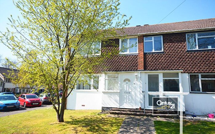 3 Bedroom End Of Terrace House To Rent In |Ref: |, Bealing Close, Southampton, SO16