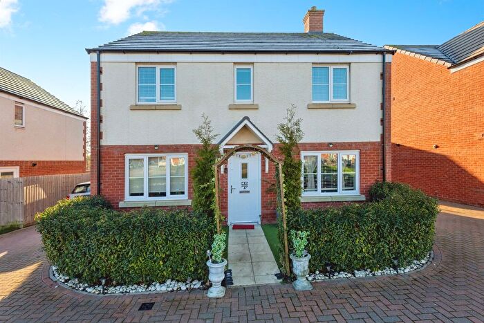 4 Bedroom Detached House For Sale In Academy Drive, Northampton, NN2