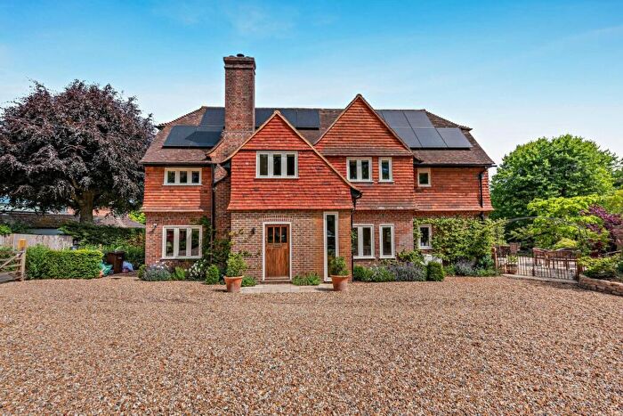4 Bedroom Detached House For Sale In Petworth Road, Haslemere, Surrey, GU27