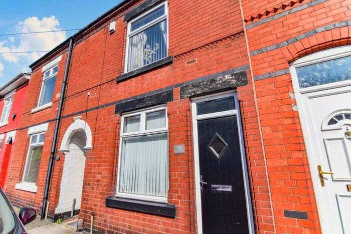 2 Bedroom House To Rent In George Street, Huthwaite, NG17