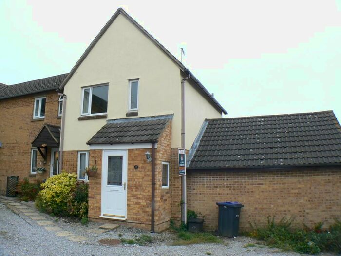 2 Bedroom End Of Terrace House To Rent In Orchard Mead, Royal Wootton Bassett, SN4
