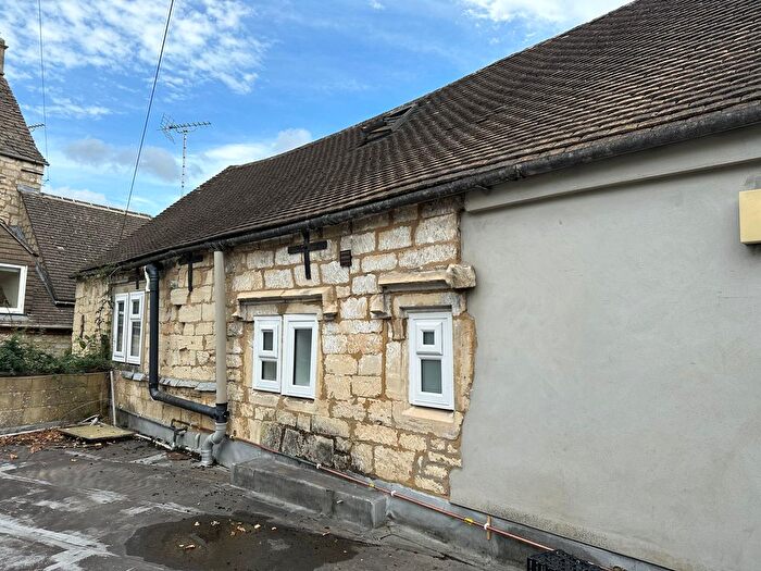 2 Bedroom Flat To Rent In St. Marys Street, Stroud, GL6