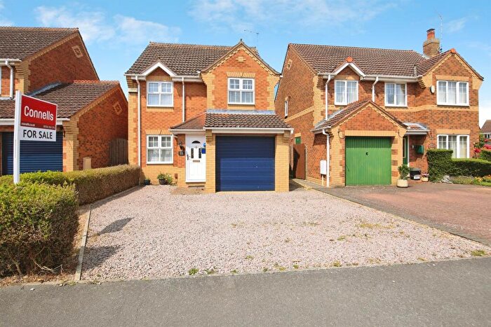 3 Bedroom Detached House For Sale In Harvester Way, Crowland, Peterborough, PE6