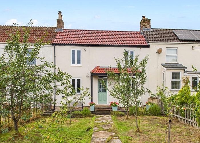 3 Bedroom Terraced House For Sale In Braysdown Lane, Peasedown St John, BA2