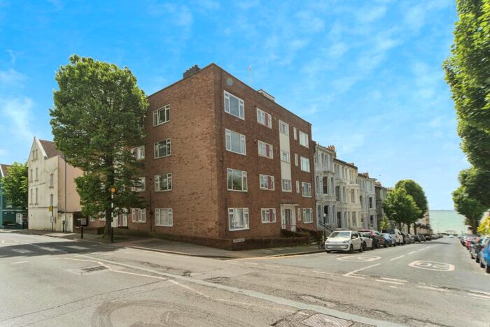 1 Bedroom Flat For Sale In Eaton Place, Brighton, East Sussex, BN2