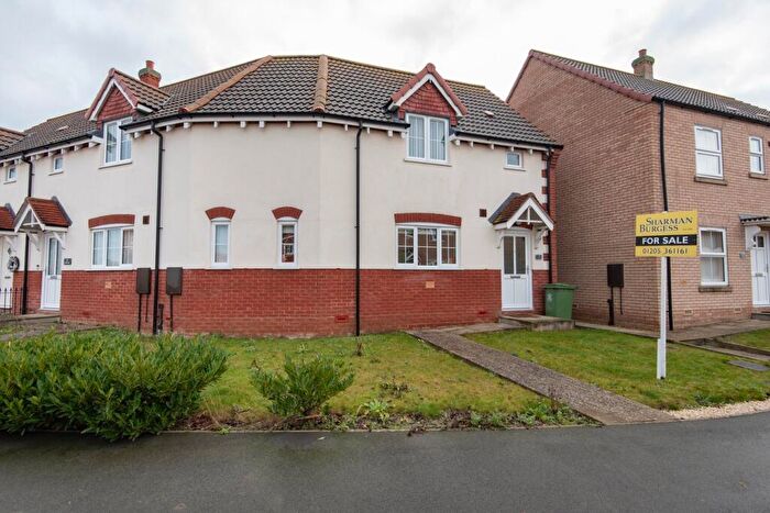 2 Bedroom End Of Terrace House For Sale In Eton Way, Boston, PE21