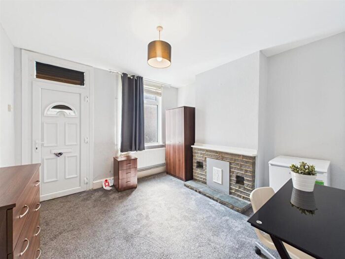 2 Bedroom House To Rent In Granville Street, Loughborough - Inc Bills Option, LE11