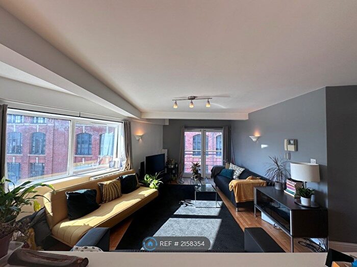 2 Bedroom Flat To Rent In Hamilton House, Leeds, LS2