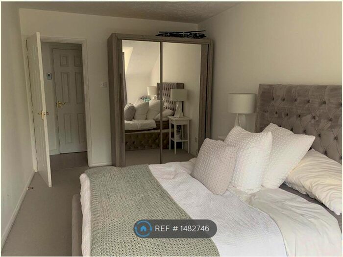 1 Bedroom Flat To Rent In Riverhead, Sevenoaks, TN13