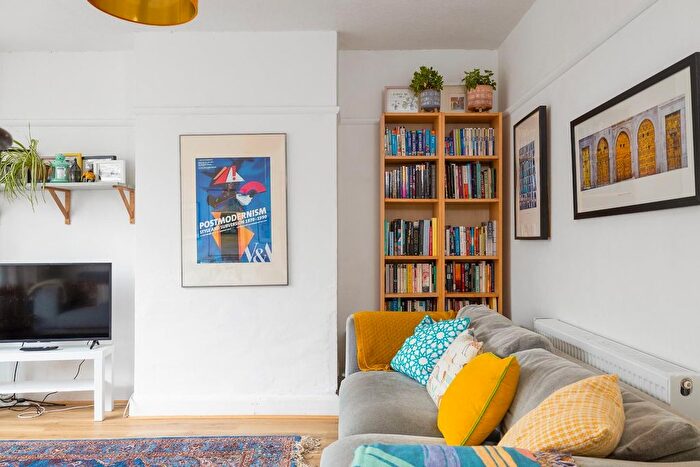 3 Bedroom Terraced House For Sale In Stoneleigh Road, Knowle, BS4