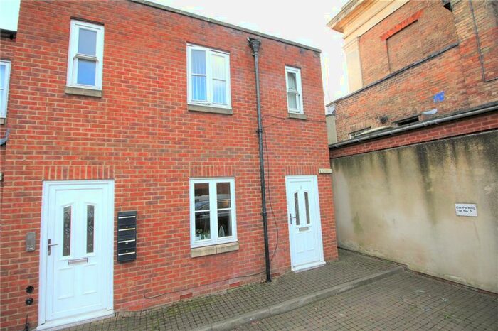 2 Bedroom Apartment To Rent In Hanover Street, Cheltenham, Gloucestershire, GL50