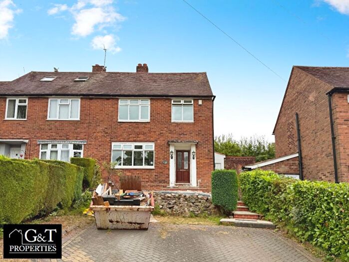 3 Bedroom Semi-Detached House To Rent In The Portway, Kingswinford, DY6