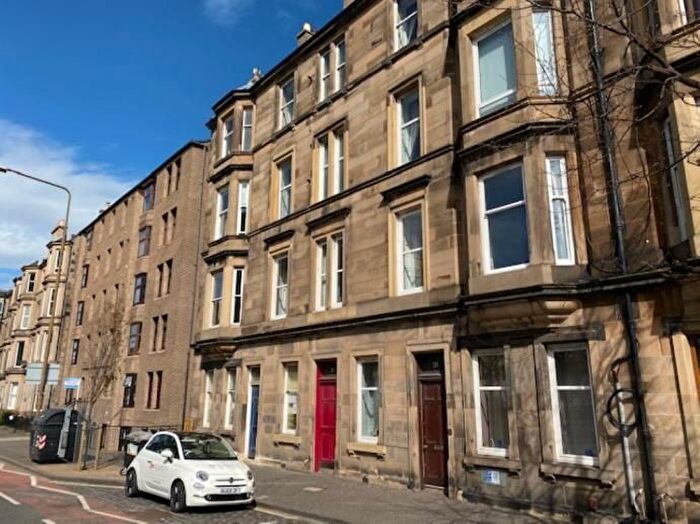 1 Bedroom Flat To Rent In Mcdonald Road, Edinburgh, EH7