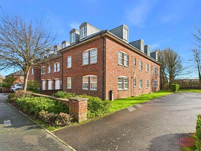 2 Bedroom Apartment For Sale In Liberty Court, Dragoon Way, Christchurch, BH23