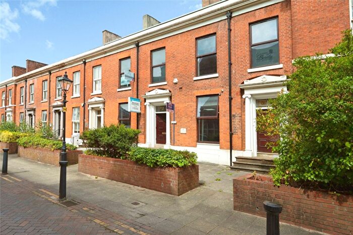 17 Bedroom Terraced House For Sale In Richmond Terrace, Blackburn, Lancashire, BB1
