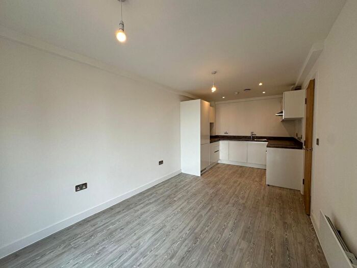 1 Bedroom Flat To Rent In Apartment, Craven Street, Salford, M5