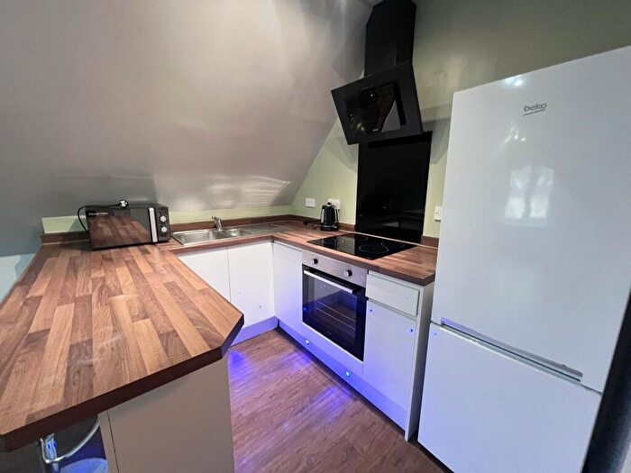 1 Bedroom Flat To Rent In Grosvenor Gardens, BH1