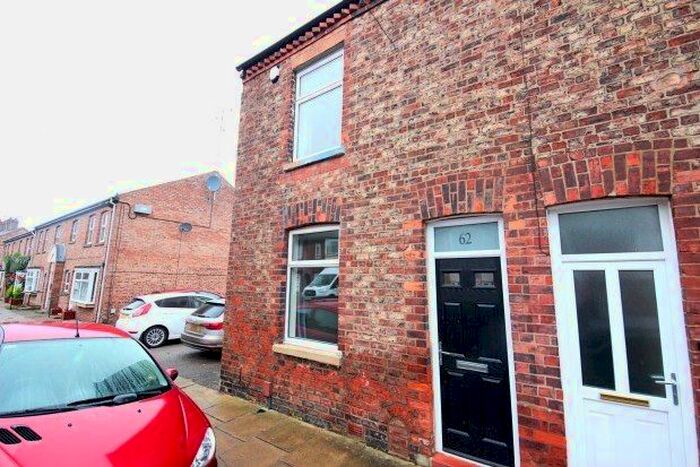 3 Bedroom End Of Terrace House To Rent In Garfield Terrace, York YO26
