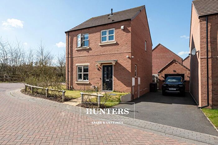 3 Bedroom Detached House For Sale In Mallard Close, Castleford, WF10