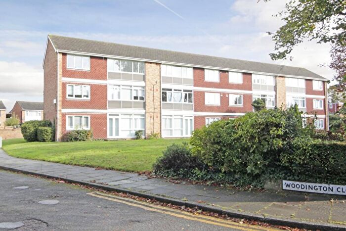 2 Bedroom Flat To Rent In Woodington Close London, SE9