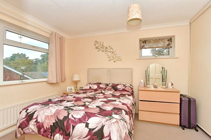 1 Bedroom End Of Terrace House For Sale In Ploughmans Way, Rainham, Gillingham, Kent, ME8