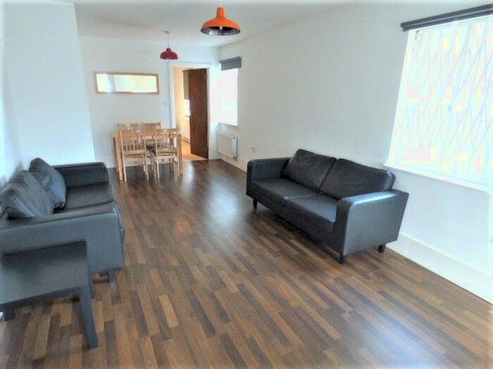 1 Bedroom Flat To Rent In St Stephen's Road, Bow, E3