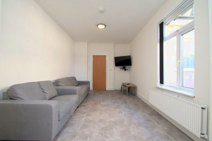 7 Bedroom Terraced House To Rent In Llandough Street, Cardiff(City), CF24