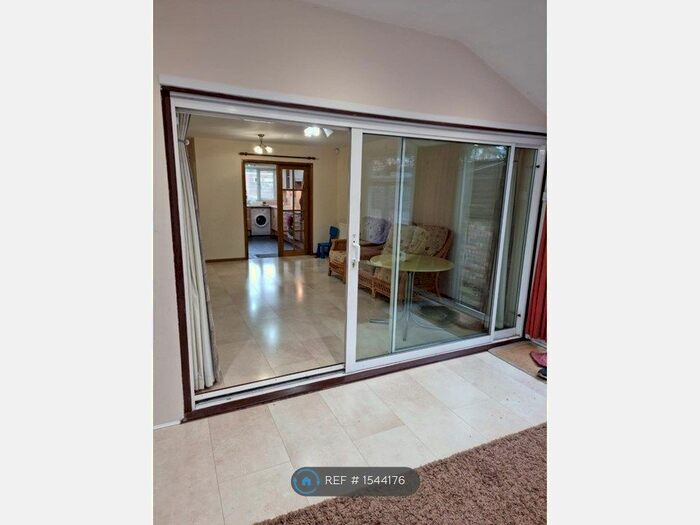 3 Bedroom End Of Terrace House To Rent In Pheasant Rise, Bar Hill, Near Cambridge, CB23