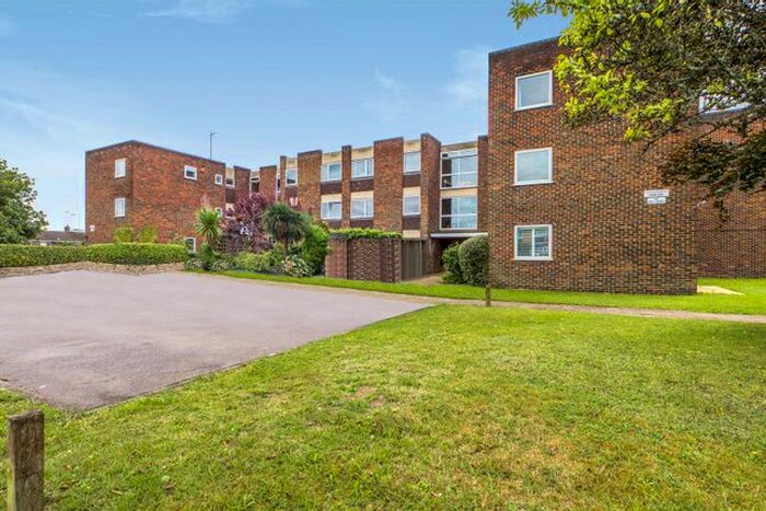 2 Bedroom Flat To Rent In Southcote Manor, 186 Hatford Road, Reading, Berkshire RG30