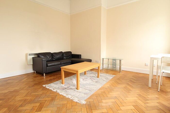 1 Bedroom Flat To Rent In Gallowgate, Flat C, AB25