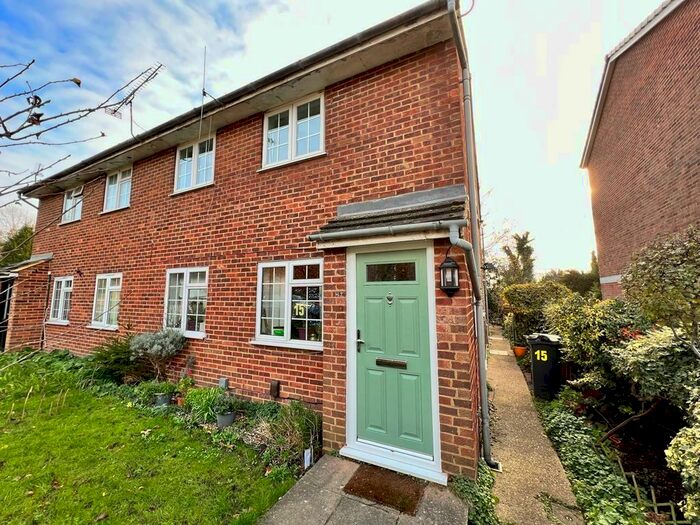 2 Bedroom Maisonette To Rent In Chapel Road, Camberley, GU15